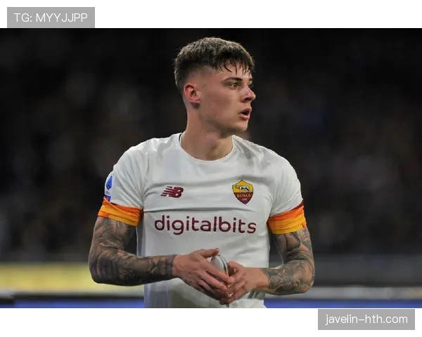 西甲赛场再掀“黄色风暴”，争议判罚激发球队斗志