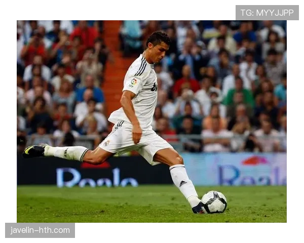 C罗只会进球?终结能力与战术角色解析 C罗只会进球?终结能力与战术角色解析