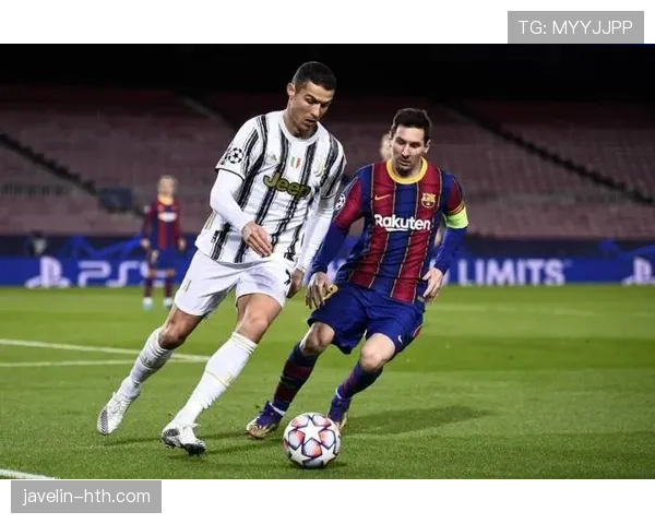 C罗与梅西技术风格对比:突破射门与体系适配的差异在哪 C罗与梅西技术风格对比:突破射门与体系适配的差异在哪